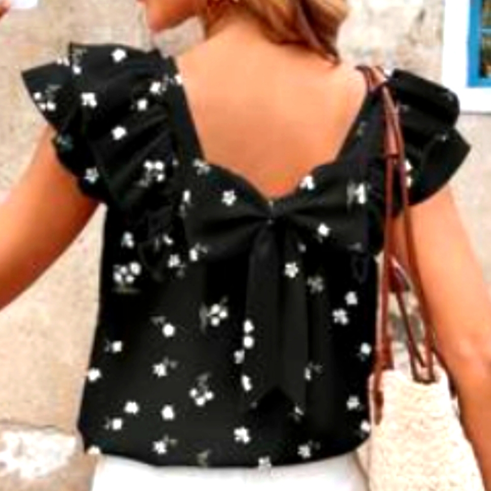 Black Floral Ruffle Blouse